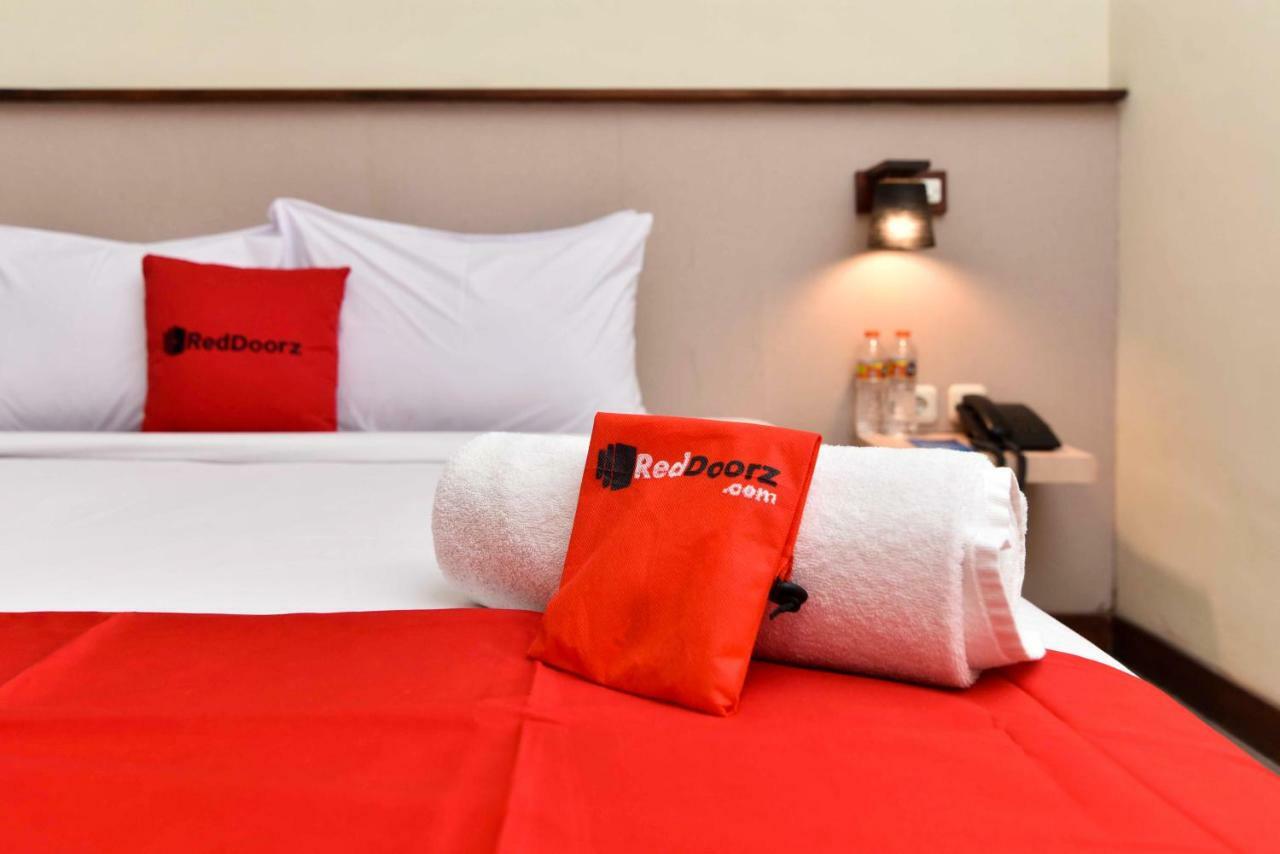 فندق Reddoorz Near Legian Street كوتا المظهر الخارجي الصورة